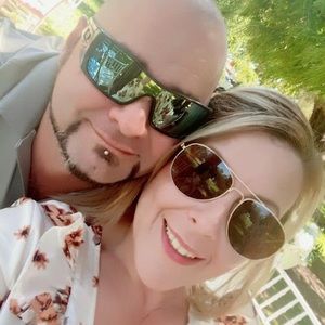 Meet your Posher, Adele